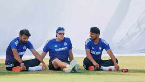 Arshdeep Singh Reveals Behind-the-Scenes Wrestling Matches with India's Bowling Coach Morne Morkel