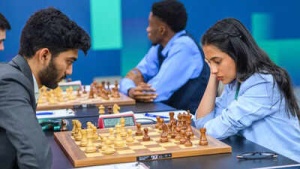 FIDE Grand Swiss: Sarin Joins Lead After Round 8, Gukesh and Deshmukh Battle to Lengthy Draw
