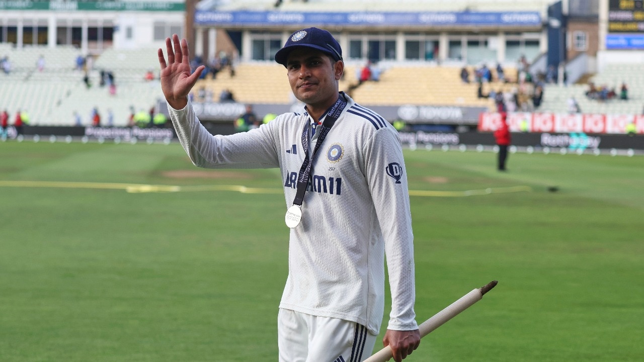 Shubman Gill leads India to victory.