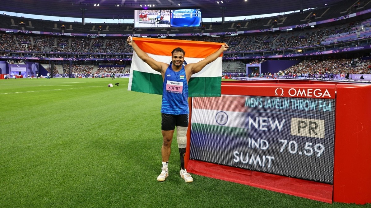 Sumit Antil preparing to throw the javelin.